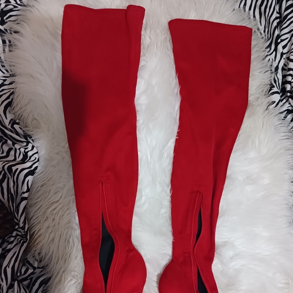 Liliana Gisele 7 Red thigh high boots - Picture 8 of 14